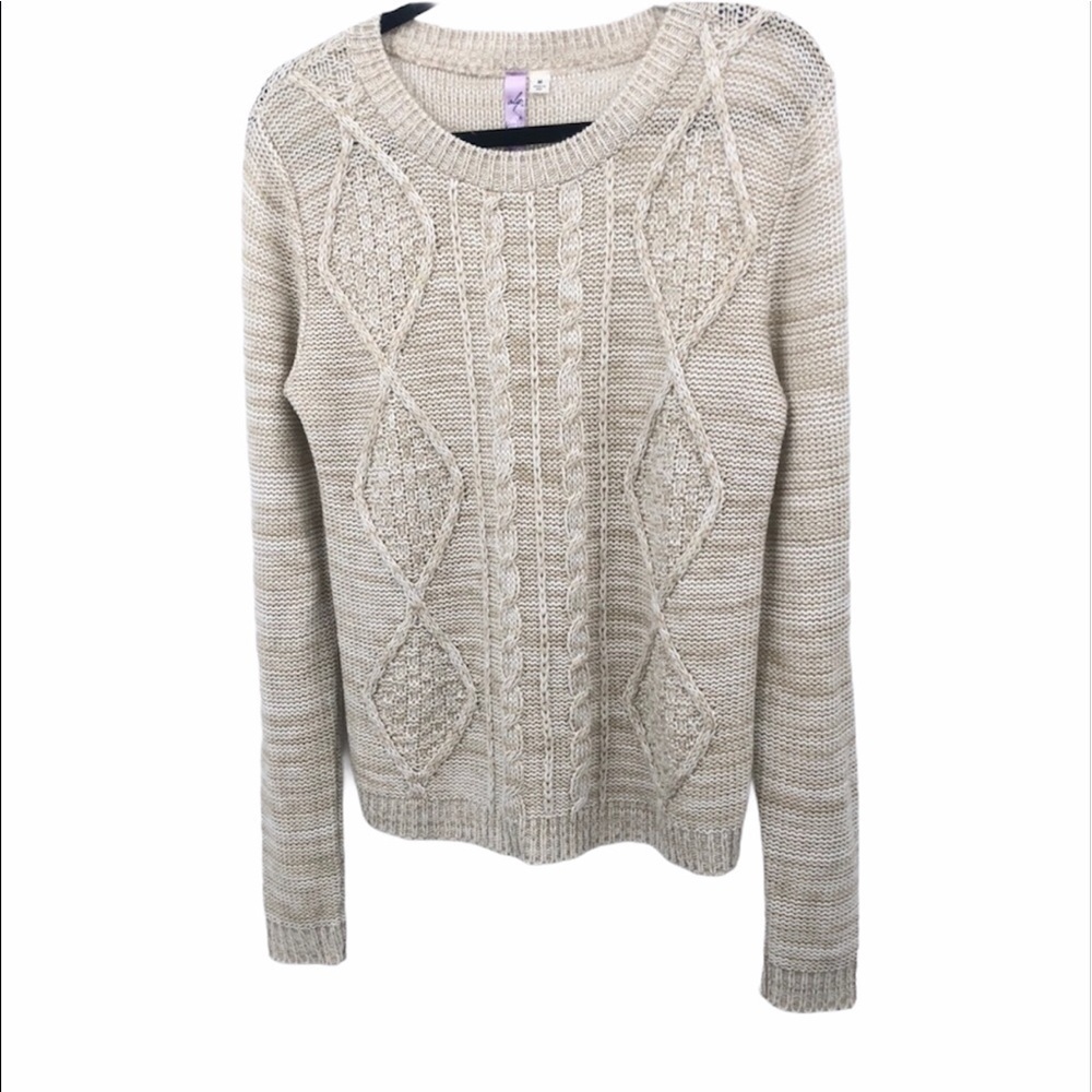 Alya Women’s tan knit sweater Crewneck size medium - Picture 1 of 8